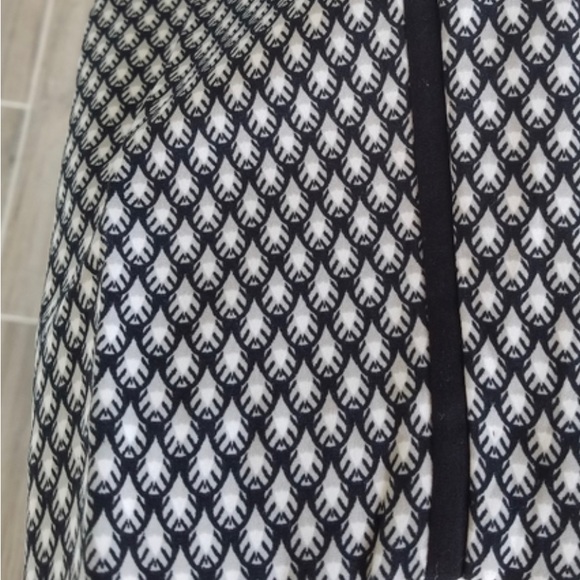 H&M Black and White Tuxedo Striped Trousers - Picture 5 of 6